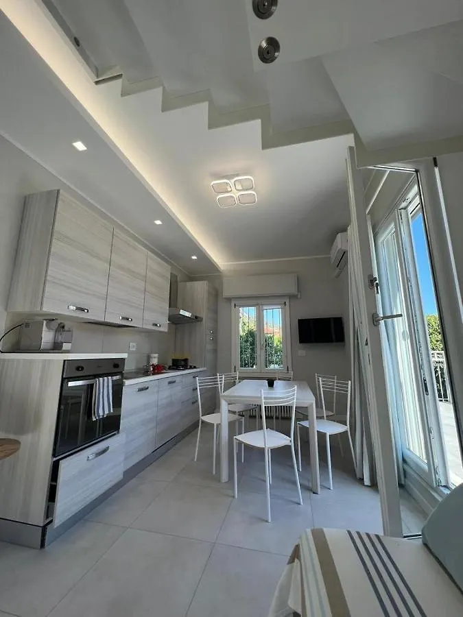 Vila Terrazza Del Mar Pietra Ligure Prázdninový dům